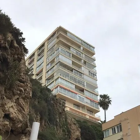 La Roca De *